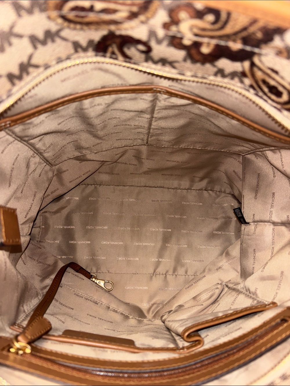 Michael Kors Emry Large North/South Paisley Tote - Picture 6 of 6